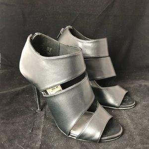 Dionne Black Heels (5)